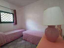 Seaside Apartment Baja Sardinia - 6pl August - 250 m From Smeraldo Bea