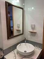 Hana Hotel & Apartment Da Nang