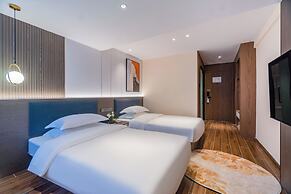 Ruifeng Hotel Railway Station Store