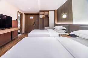 Ruifeng Hotel Railway Station Store