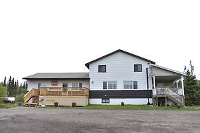 Jackfish Lake Cottages Motel