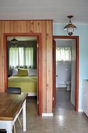 Jackfish Lake Cottages Motel