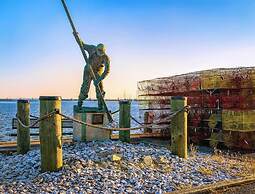 The Lodge at Great Oak Landing