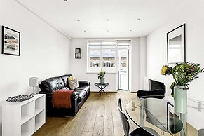 1-bed London Bliss: Putney Gem