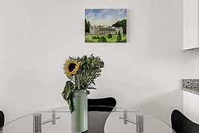 1-bed London Bliss: Putney Gem