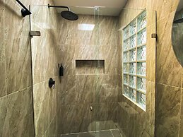 Hotel Maidy Luxury