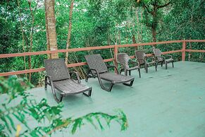 Caiman Lodge