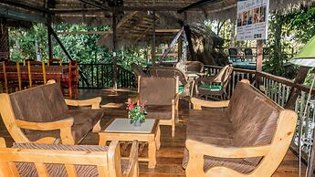 Caiman Lodge