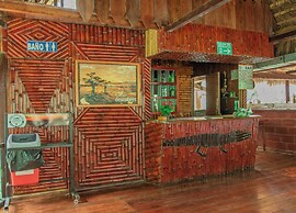 Caiman Lodge