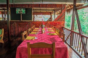 Caiman Lodge
