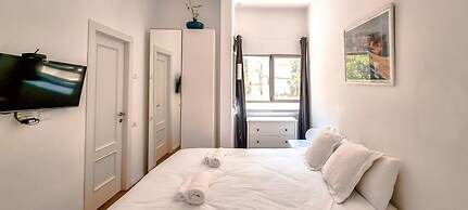 Gordon Colourful in Tel Aviv-yafo