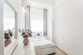 Port 2 Bedroom with 2 showers apartment