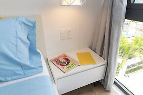 Christinas Hotel & Cafe