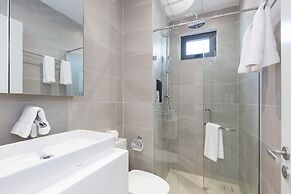 Christinas Hotel & Cafe