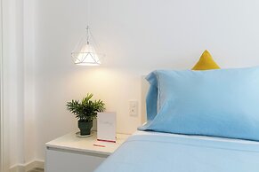 Christinas Hotel & Cafe