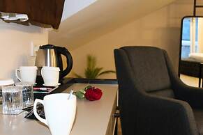 Monezza Hotel - Maltepe