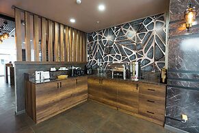 Monezza Hotel - Maltepe