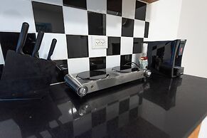 PORT CITY HAIFA- Downtown Luxury