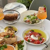 88 Beach Hotel And Spa By TLV Hotels