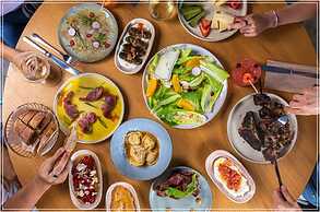 88 Beach Hotel And Spa By TLV Hotels