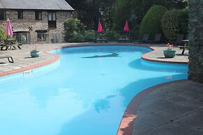 Charming 2-bed Cottage in Modbury