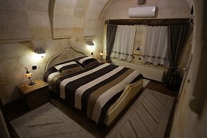 Cevizli Konak