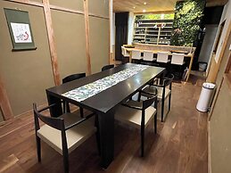 minamiseto karoto kazemachitei