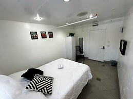 Culver City Hostel