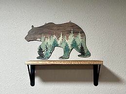 Log cabin in heart of Anchorage