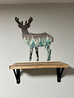 Log cabin in heart of Anchorage