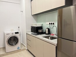 The Colony Skyline Suites KLCC