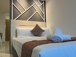 The Colony Skyline Suites KLCC