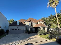 EURA near Houston Downtown