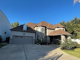 EURA near Houston Downtown