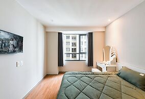 Gold View Saigon Riverside