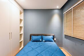 Gold View Saigon Riverside