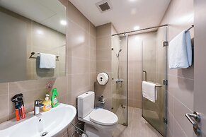 Gold View Saigon Riverside