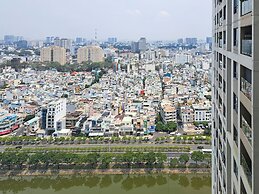 Gold View Saigon Riverside