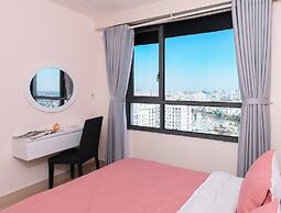 Gold View Saigon Riverside