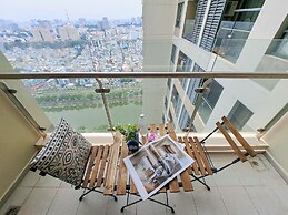 Gold View Saigon Riverside