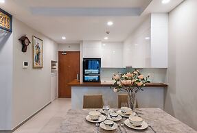 Gold View Saigon Riverside