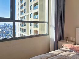 Gold View Saigon Riverside