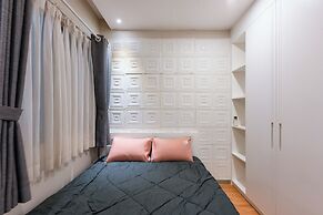 Gold View Saigon Riverside