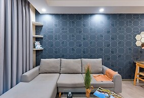 Gold View Saigon Riverside