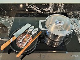 Gold View Saigon Riverside