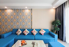 Gold View Saigon Riverside