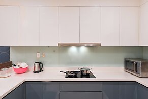 Gold View Saigon Riverside