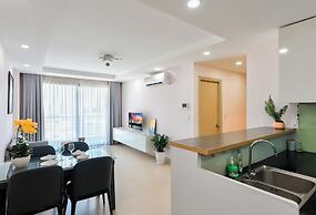 Gold View Saigon Riverside