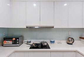 Gold View Saigon Riverside