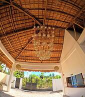 Divers Lodge Plumeria